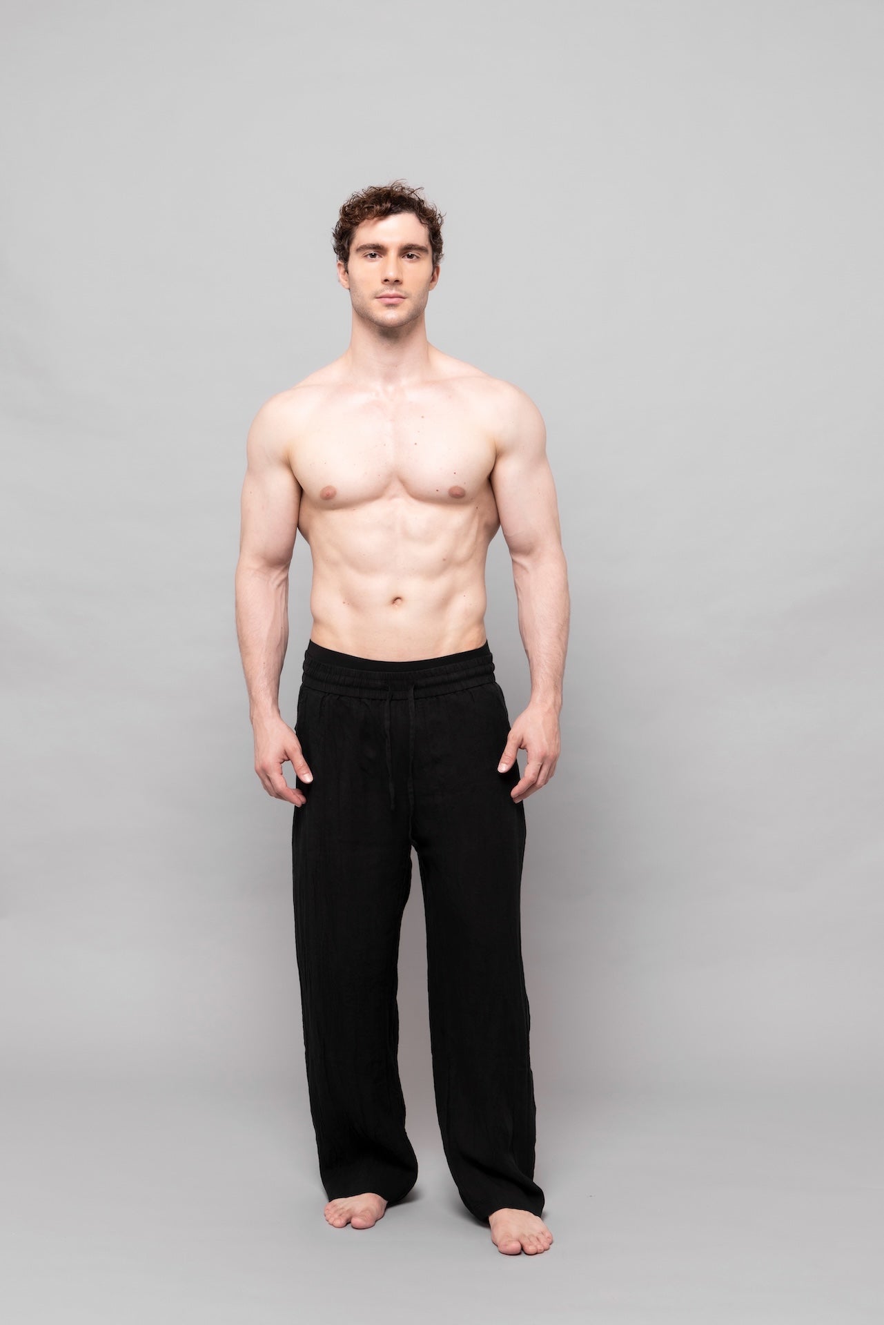 Flow Linen Trousers in Black