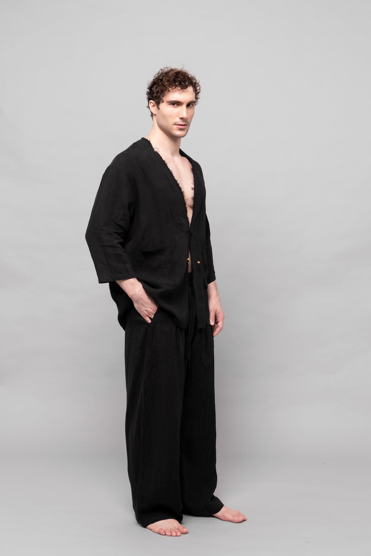 Raw Linen Cardigan Black
