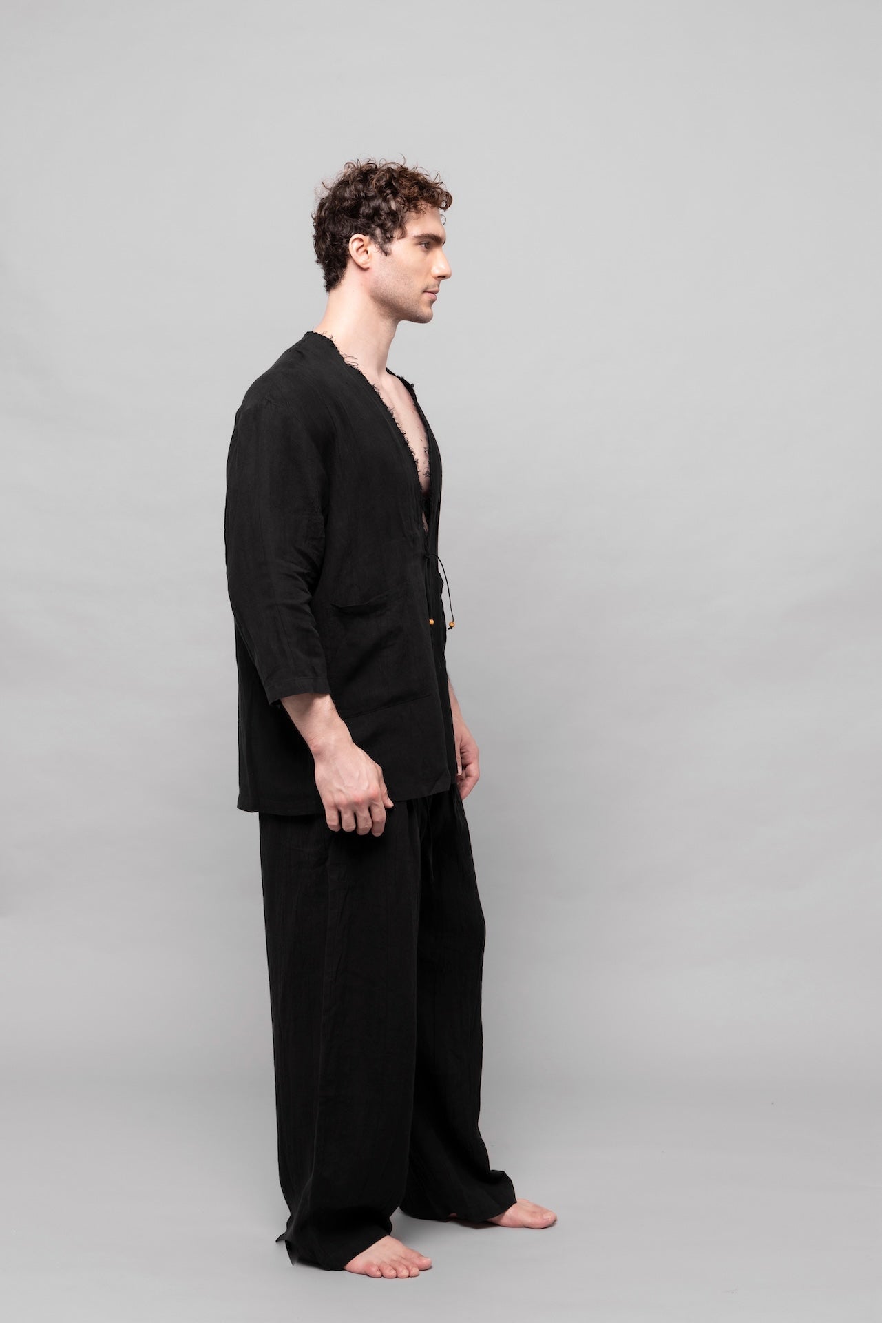 Raw Linen Cardigan Black