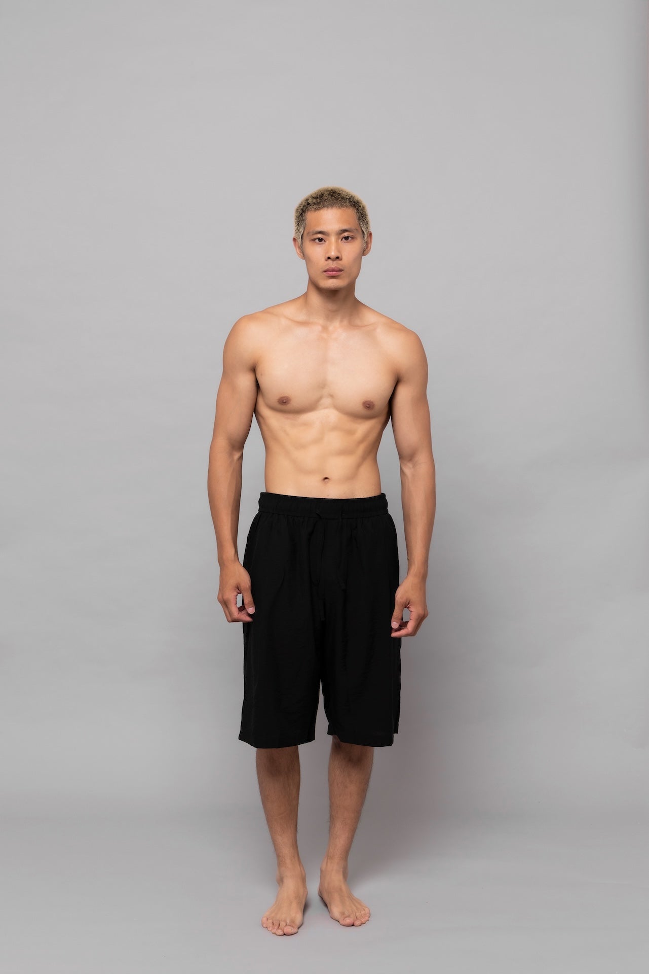Fluid Cupro Short in Black