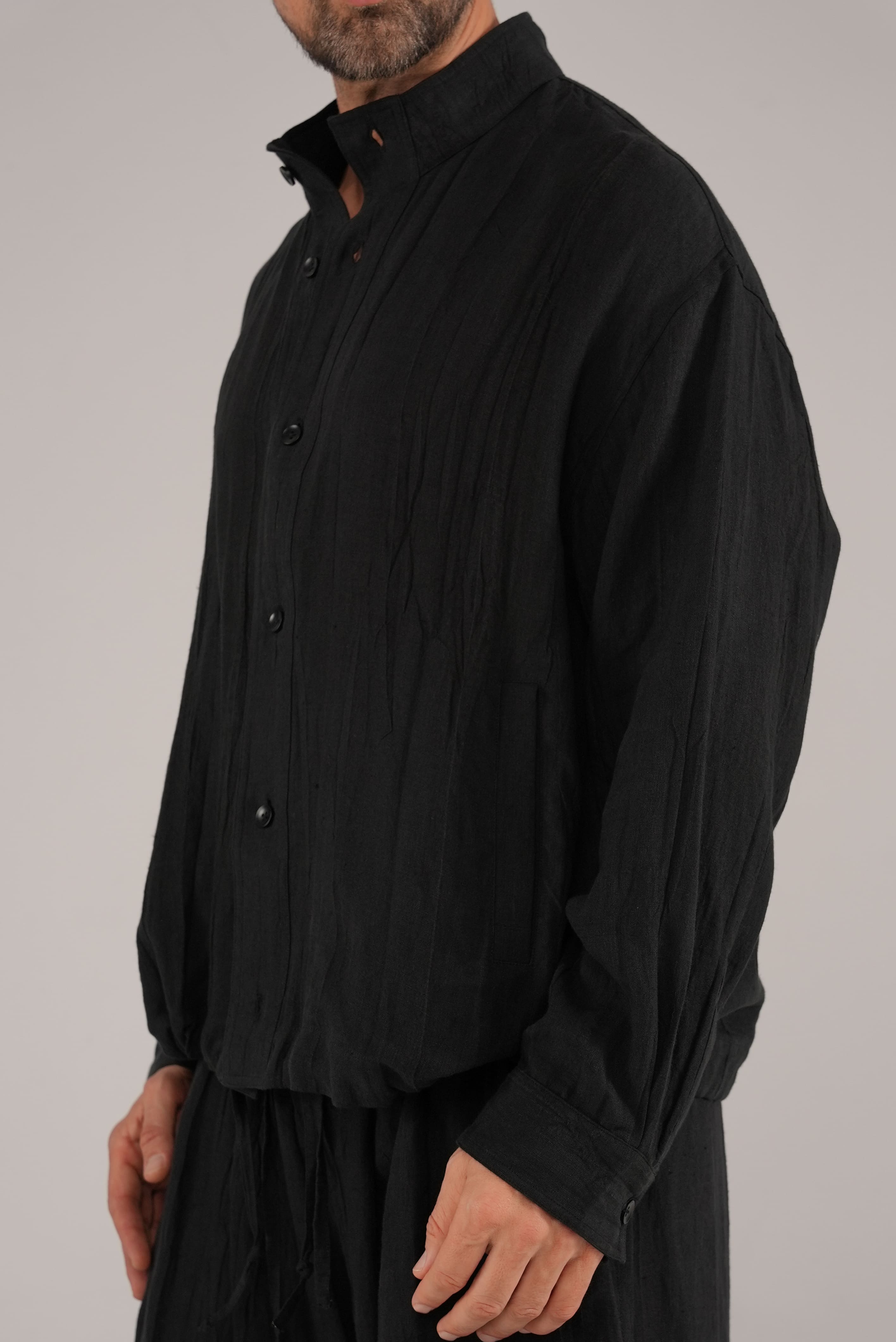 Clean Linen Shirt in Black