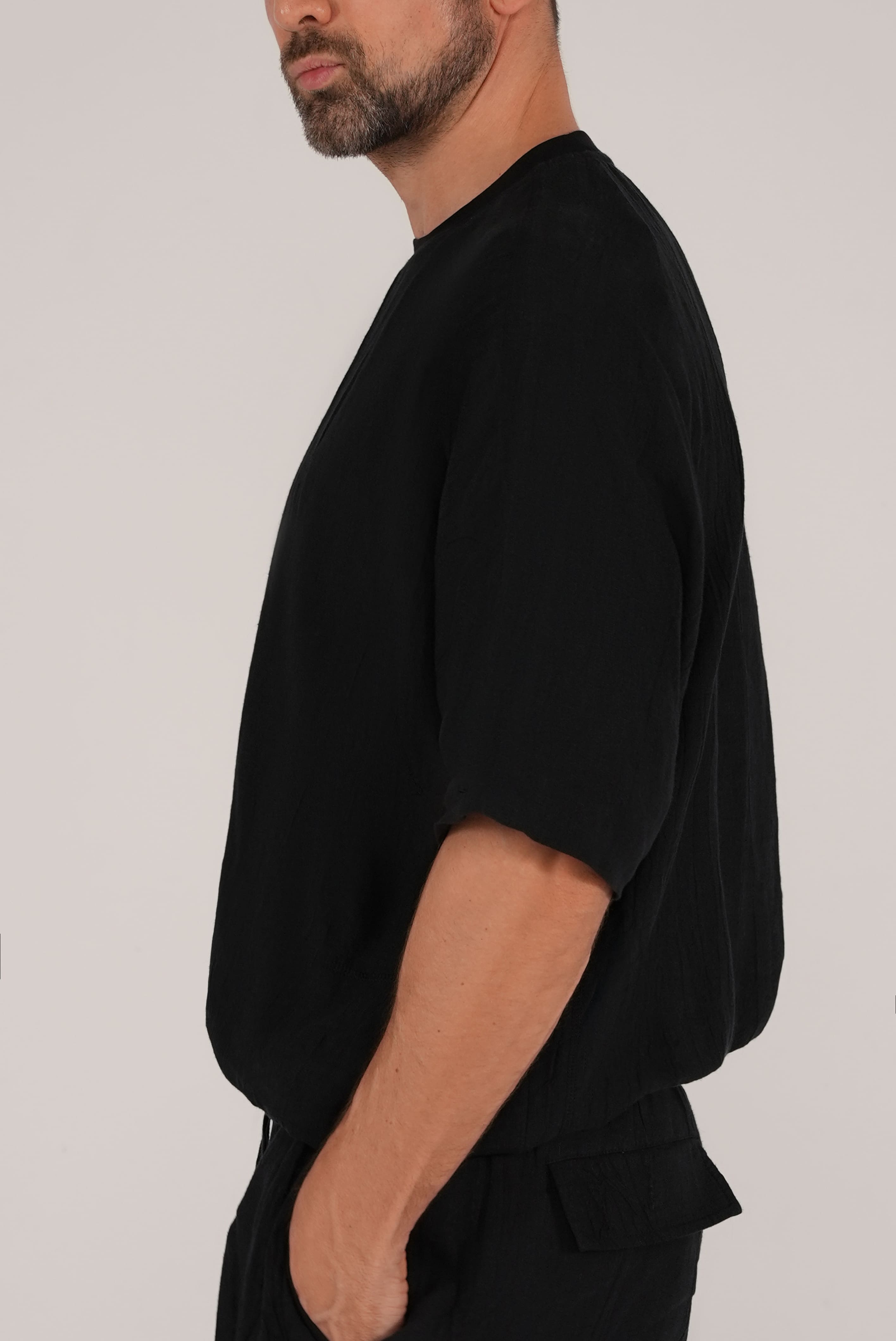 Essential Linen T-Shirt in Black